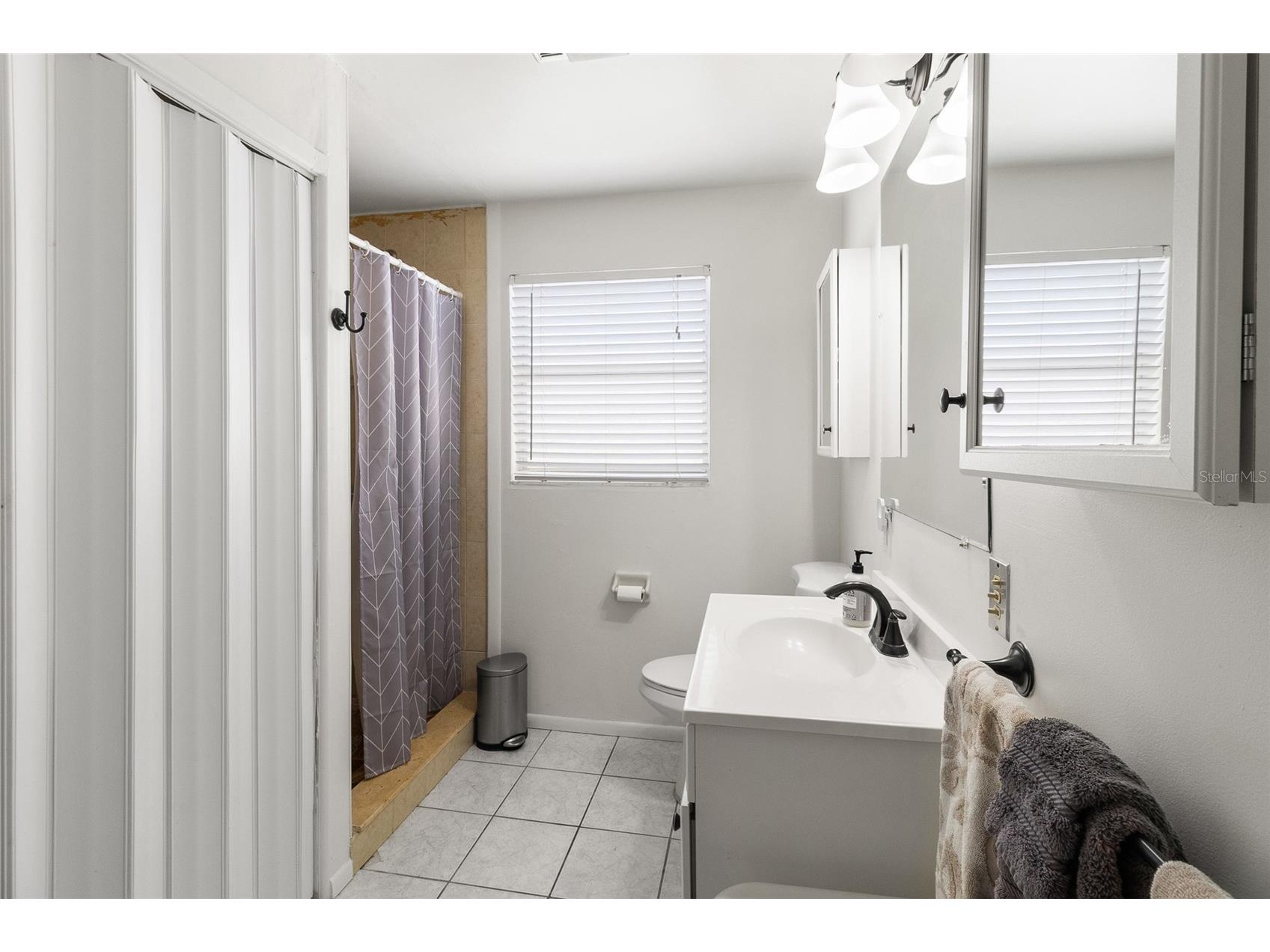 782 42nd Avenue NE Saint Petersburg FL 33703 TB8523536 image22