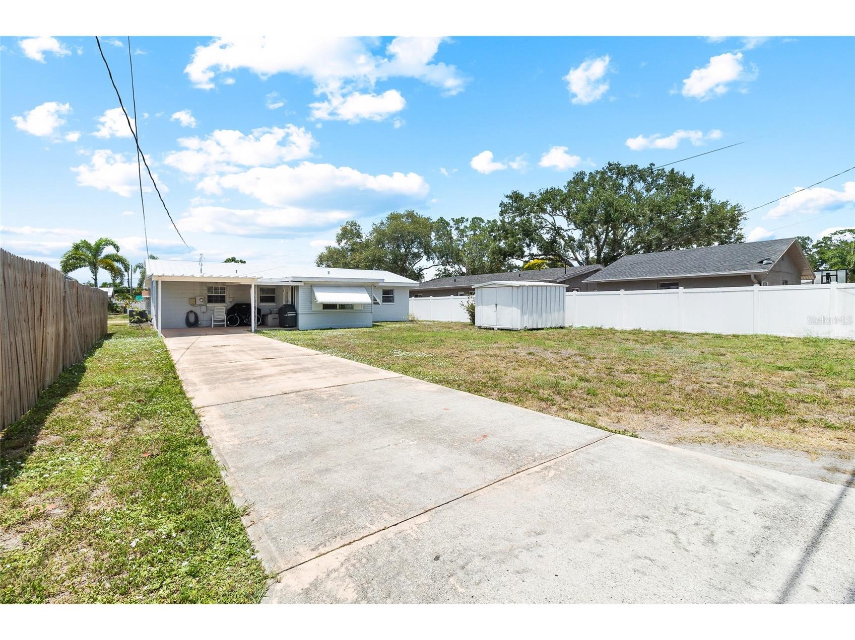 782 42nd Avenue NE Saint Petersburg FL 33703 TB8523536 image30