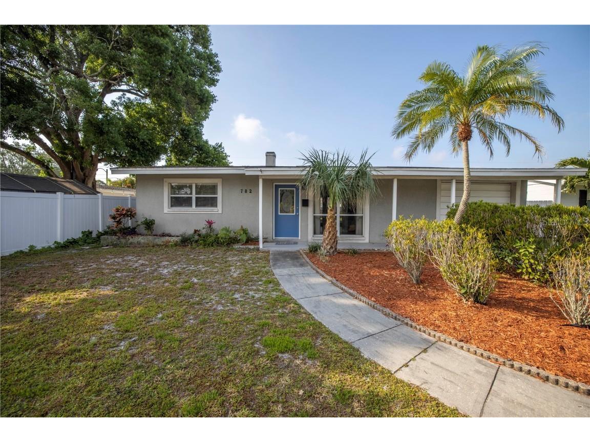 782 43rd Avenue NE Saint Petersburg FL 33703 J972058 image1