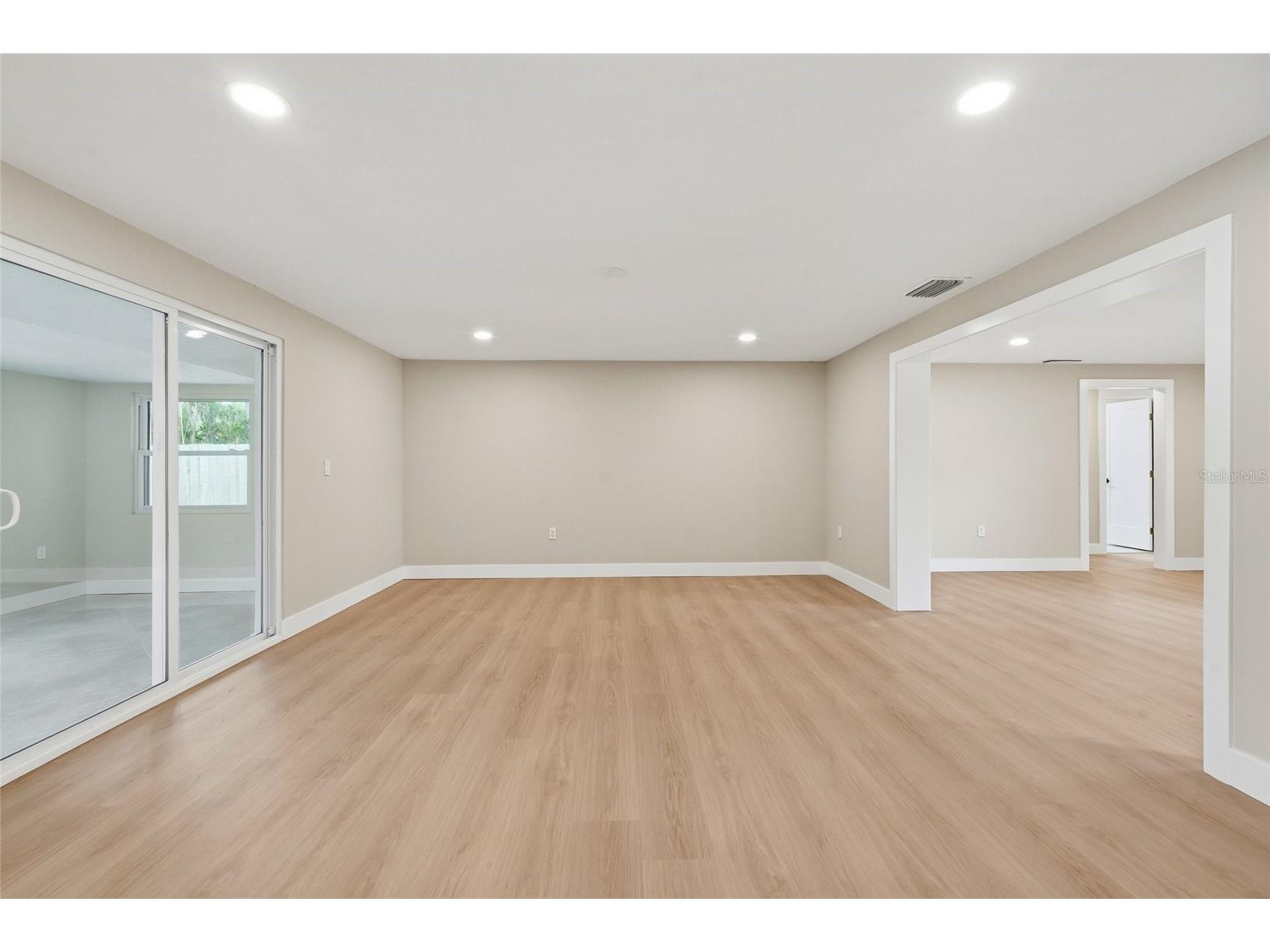 782 Birdsong Lane Sarasota FL 34242 A4697751 image12