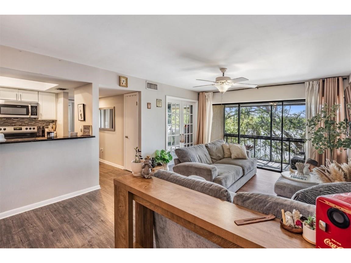 782 Village Lake Terrace N #206 Saint Petersburg FL 33716 TB8434180 image10