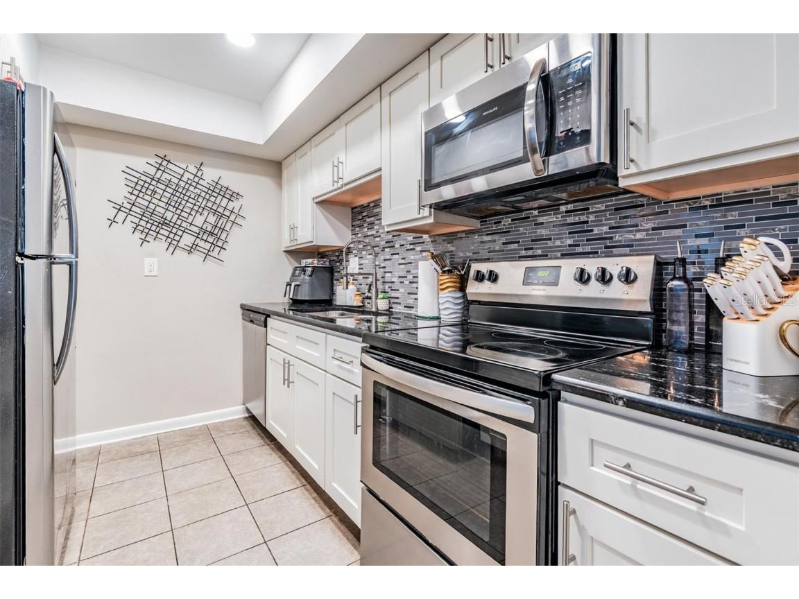 782 Village Lake Terrace N #206 Saint Petersburg FL 33716 TB8434180 image15