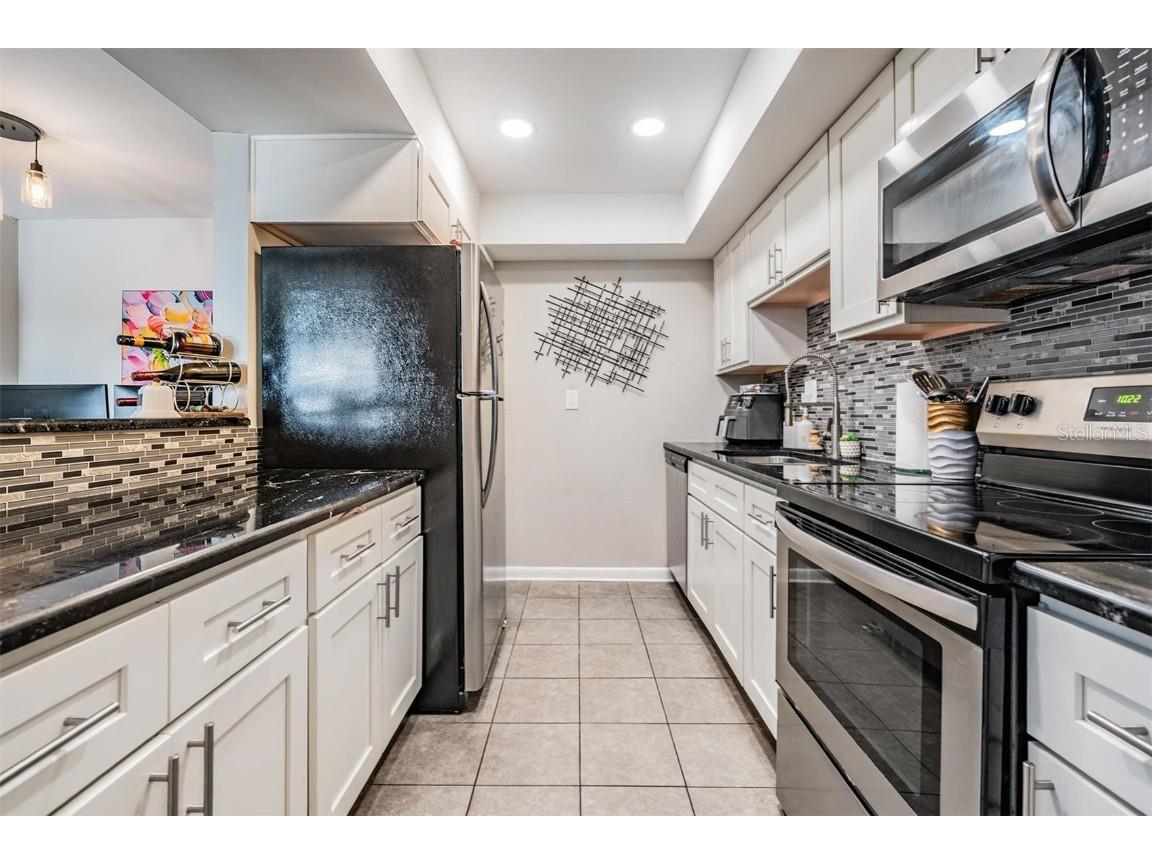 782 Village Lake Terrace N #206 Saint Petersburg FL 33716 TB8434180 image16