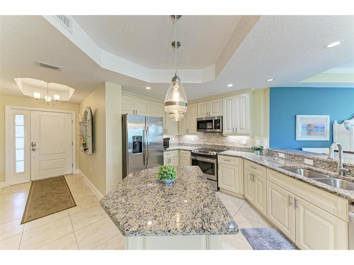 7820 34th Avenue W #102 Bradenton FL 34209 - PALMA SOLA BAY A4655310 image10