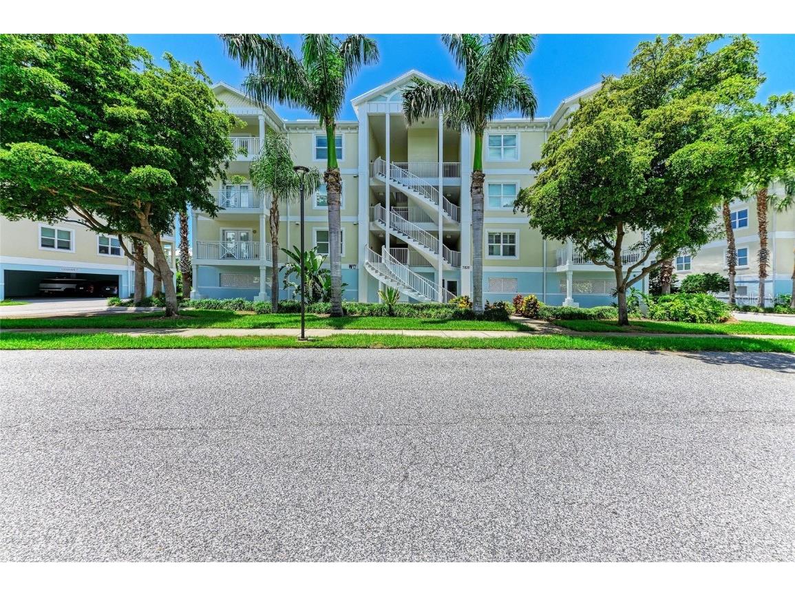 7820 34th Avenue W #102 Bradenton FL 34209 - PALMA SOLA BAY A4655310 image4
