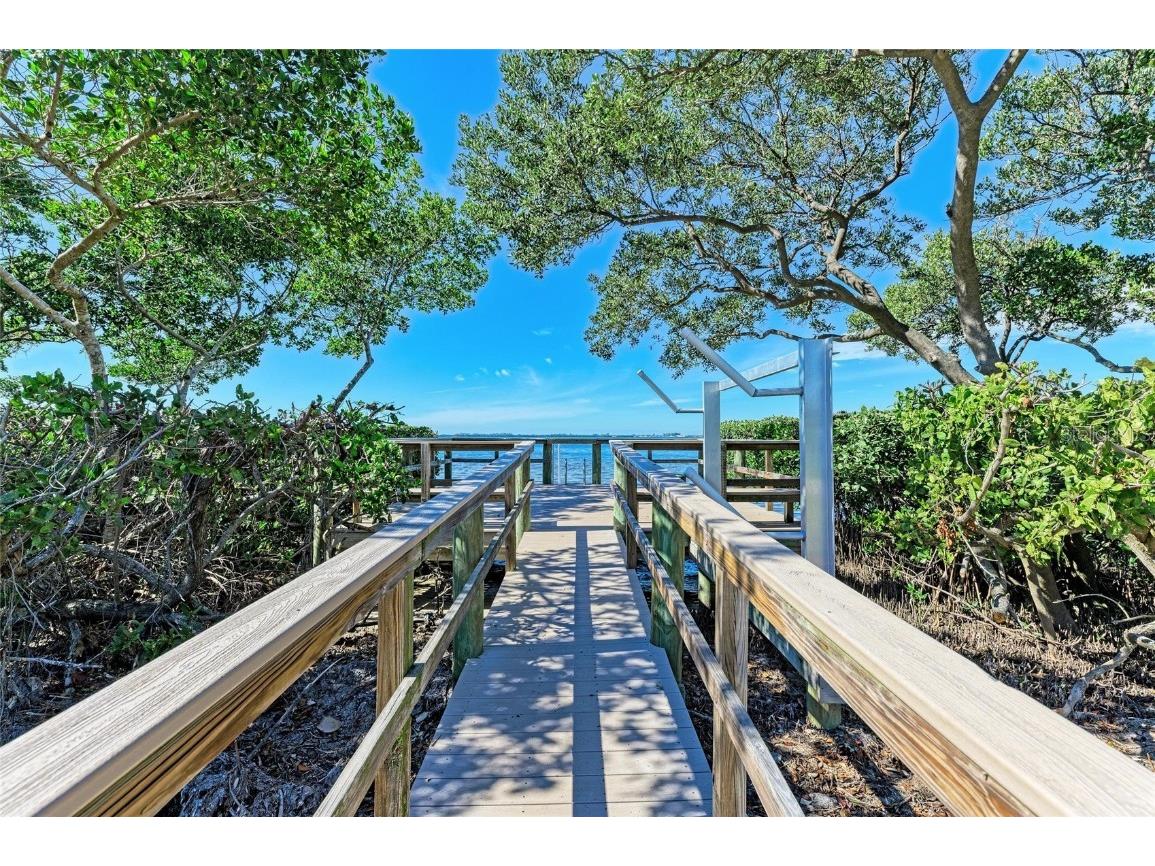 7820 34th Avenue W #102 Bradenton FL 34209 - PALMA SOLA BAY A4655310 image73