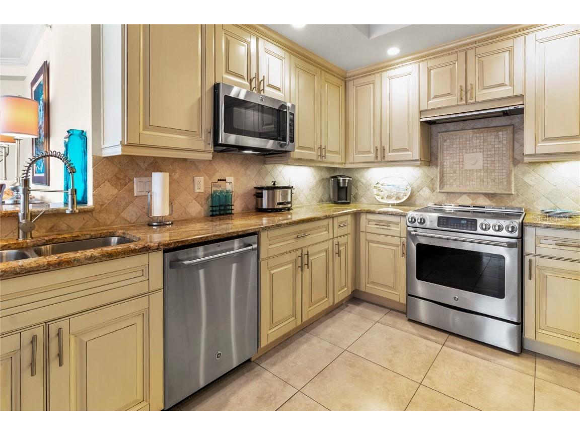 7820 34th Avenue W #201 Bradenton FL 34209 A4603320 image16