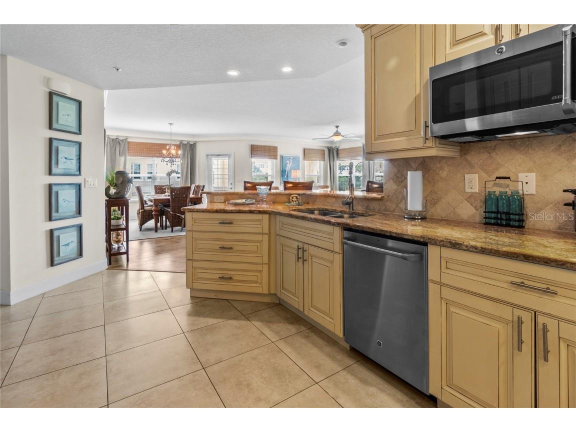 7820 34th Avenue W #201 Bradenton FL 34209 A4603320 image18