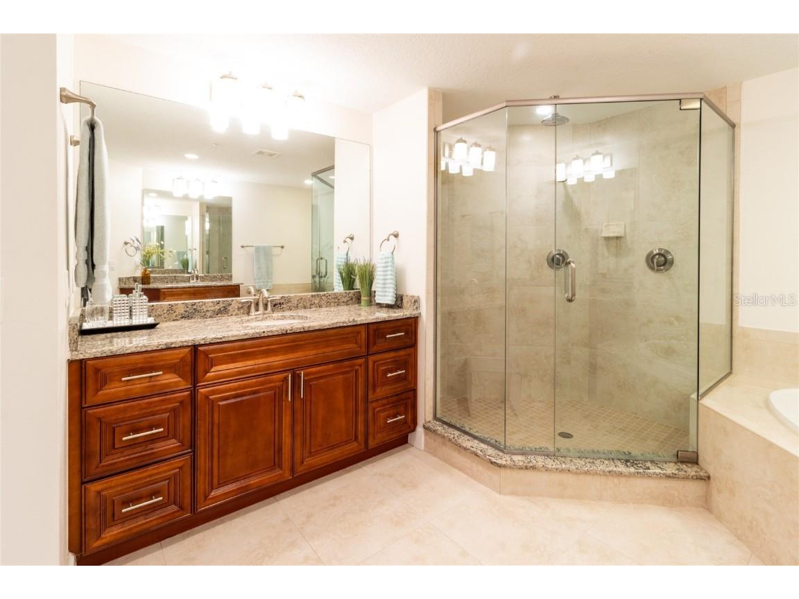 7820 34th Avenue W #202 Bradenton FL 34209 A4596808 image35