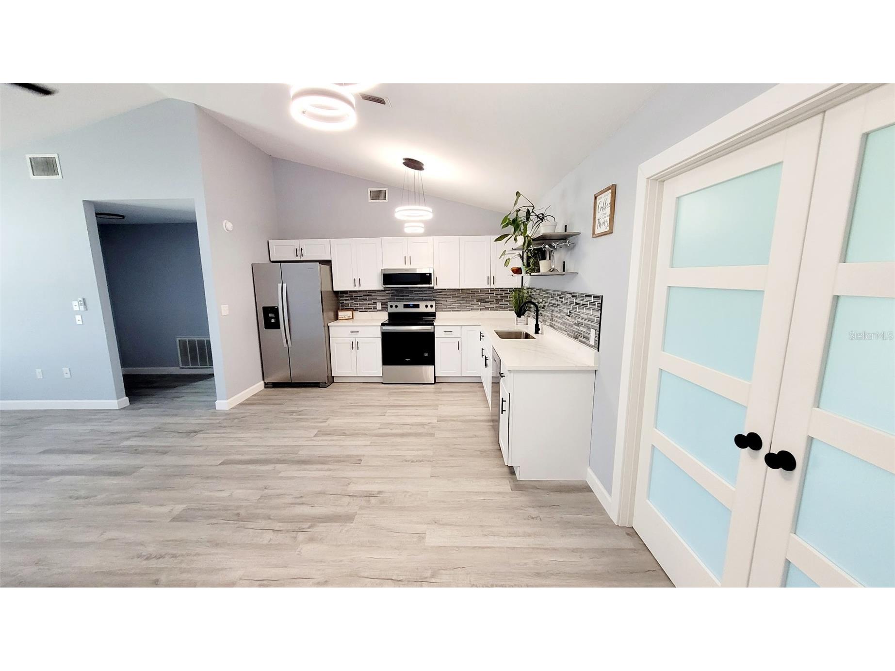 7820 Jenner Avenue New Port Richey FL 34655 W7887923 image5