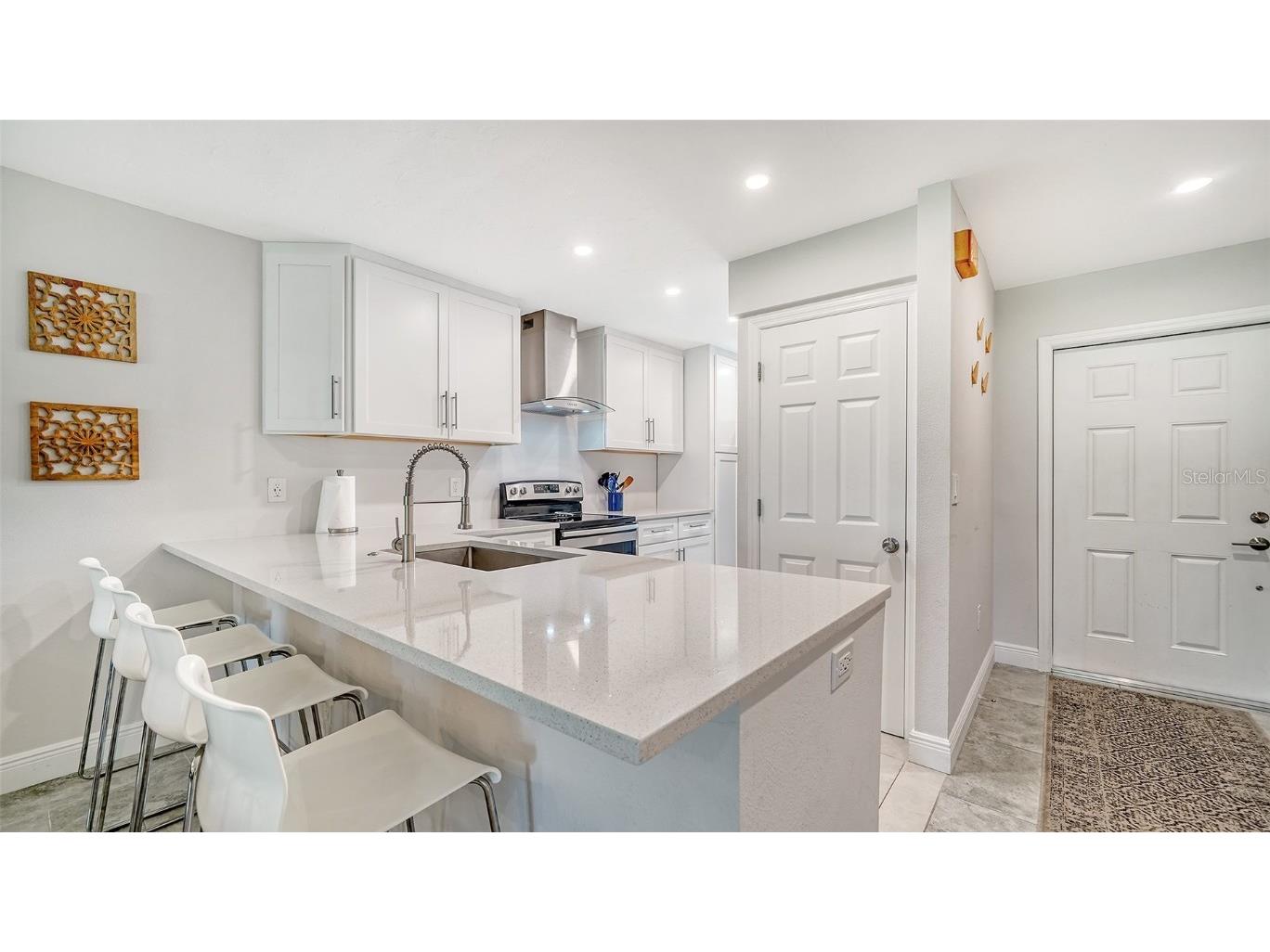 7820 Palm Aire Lane Sarasota FL 34243 A4659029 image17