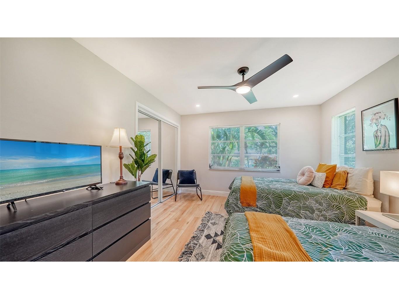 7820 Palm Aire Lane Sarasota FL 34243 A4659029 image31