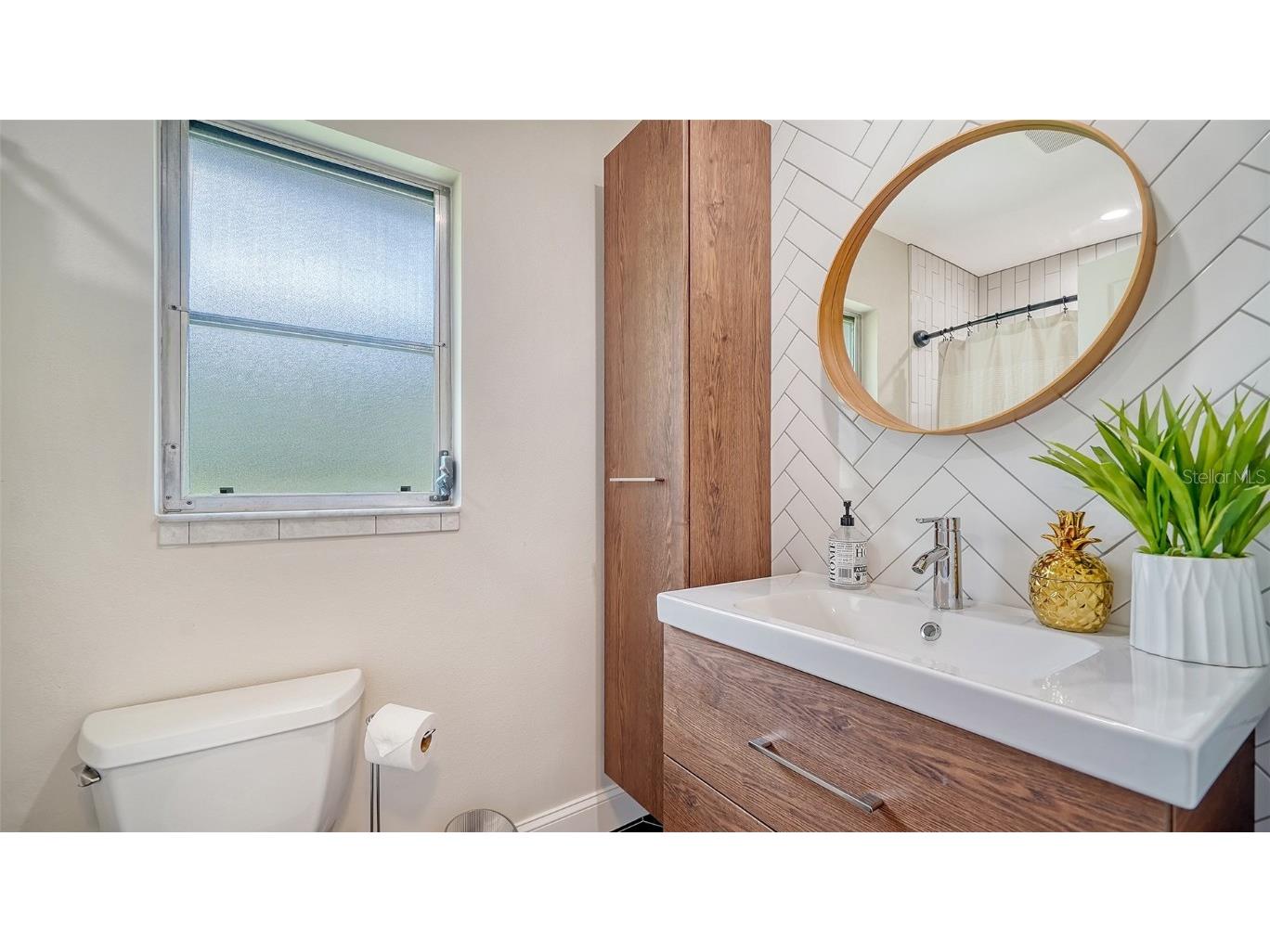 7820 Palm Aire Lane Sarasota FL 34243 A4659029 image33