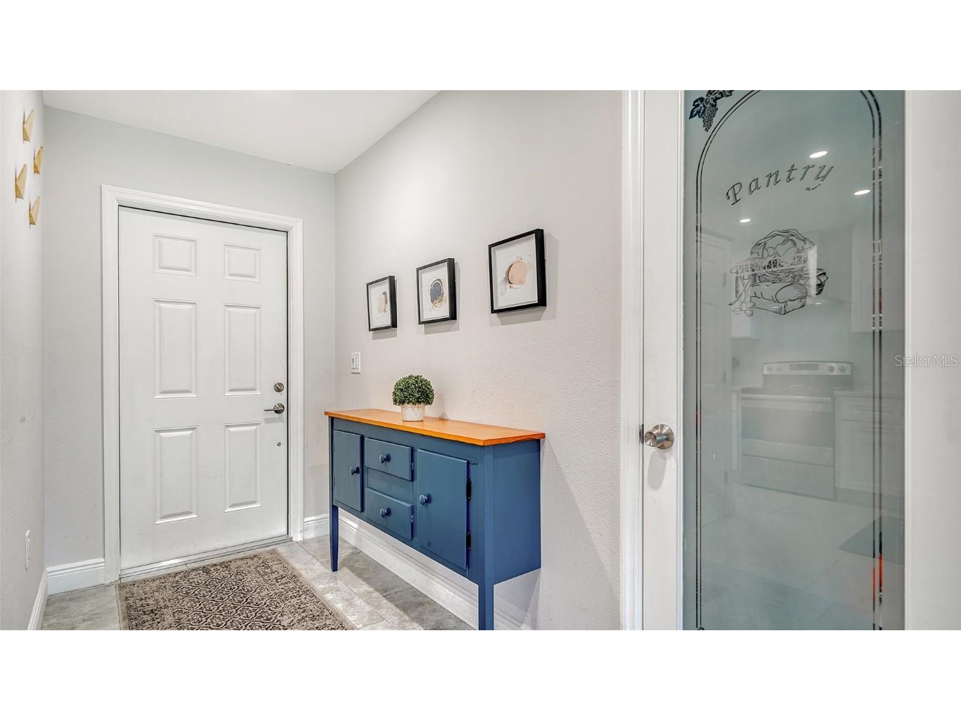 7820 Palm Aire Lane Sarasota FL 34243 A4659029 image4