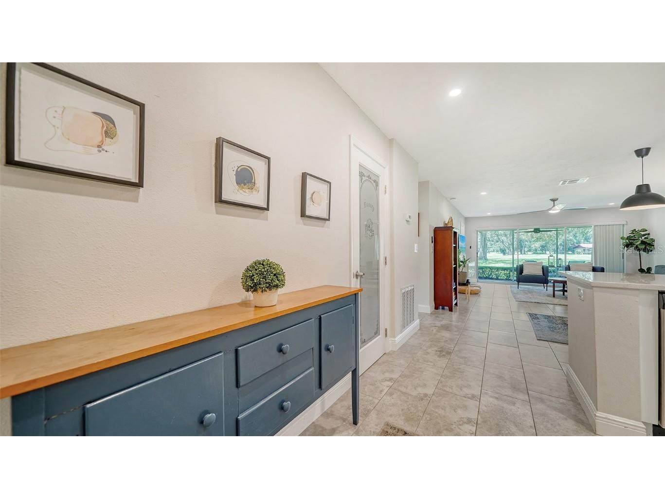 7820 Palm Aire Lane Sarasota FL 34243 A4659029 image5