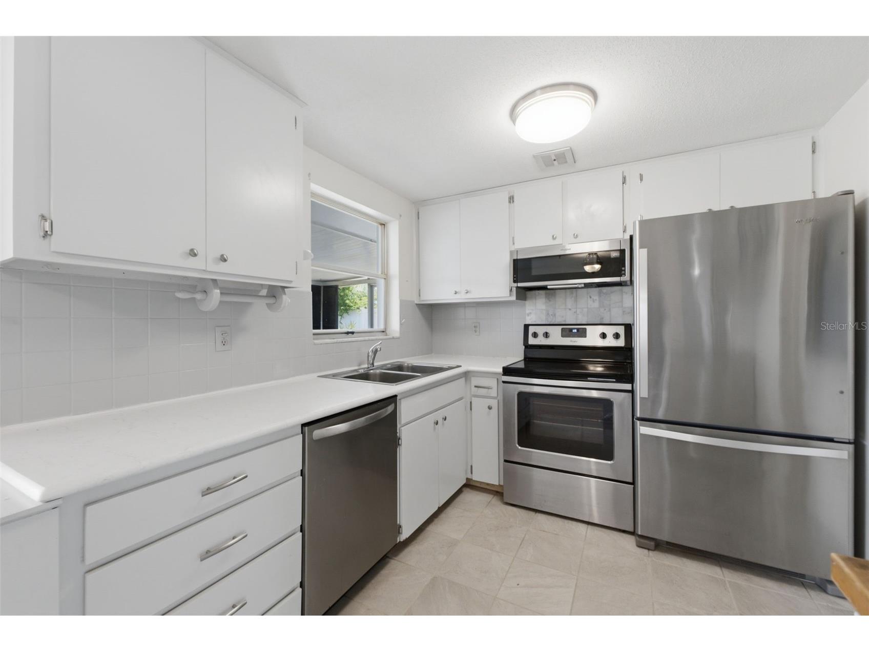 7820 Tropicana Drive Port Richey FL 34668 W7886398 image24