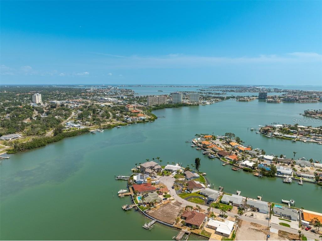 7821 3rd Avenue S Saint Petersburg FL 33707 TB8382658 image13