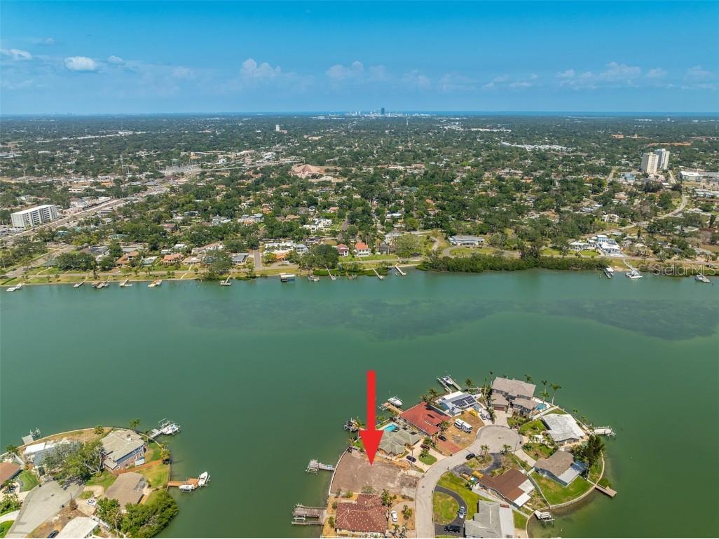 7821 3rd Avenue S Saint Petersburg FL 33707 TB8382658 image14