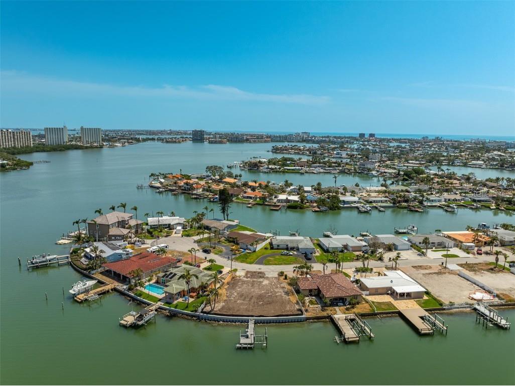 7821 3rd Avenue S Saint Petersburg FL 33707 TB8382658 image18