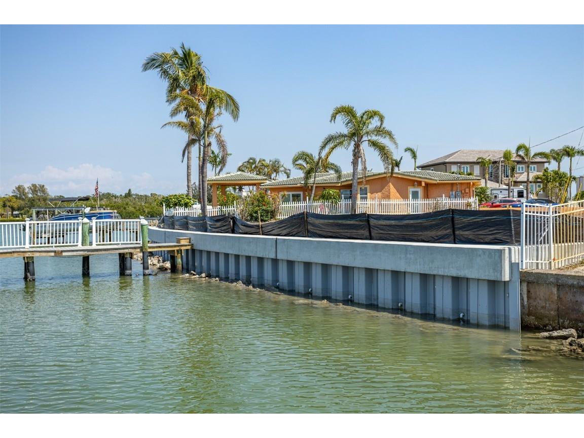 7821 3rd Avenue S Saint Petersburg FL 33707 TB8382658 image6