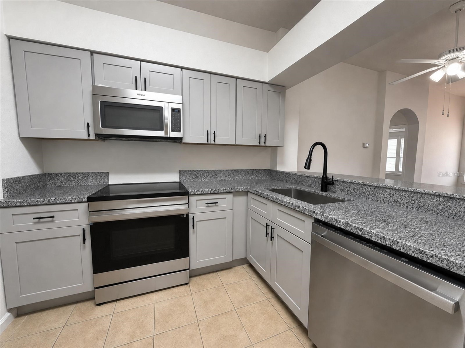 7823 Carriage Pointe Drive Gibsonton FL 33534 TB8504248 image4