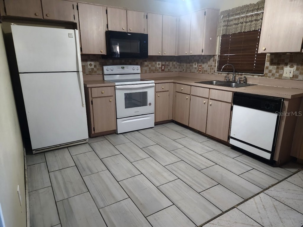 7823 Sagebrush Place Orlando FL 32822 O6359251 image2