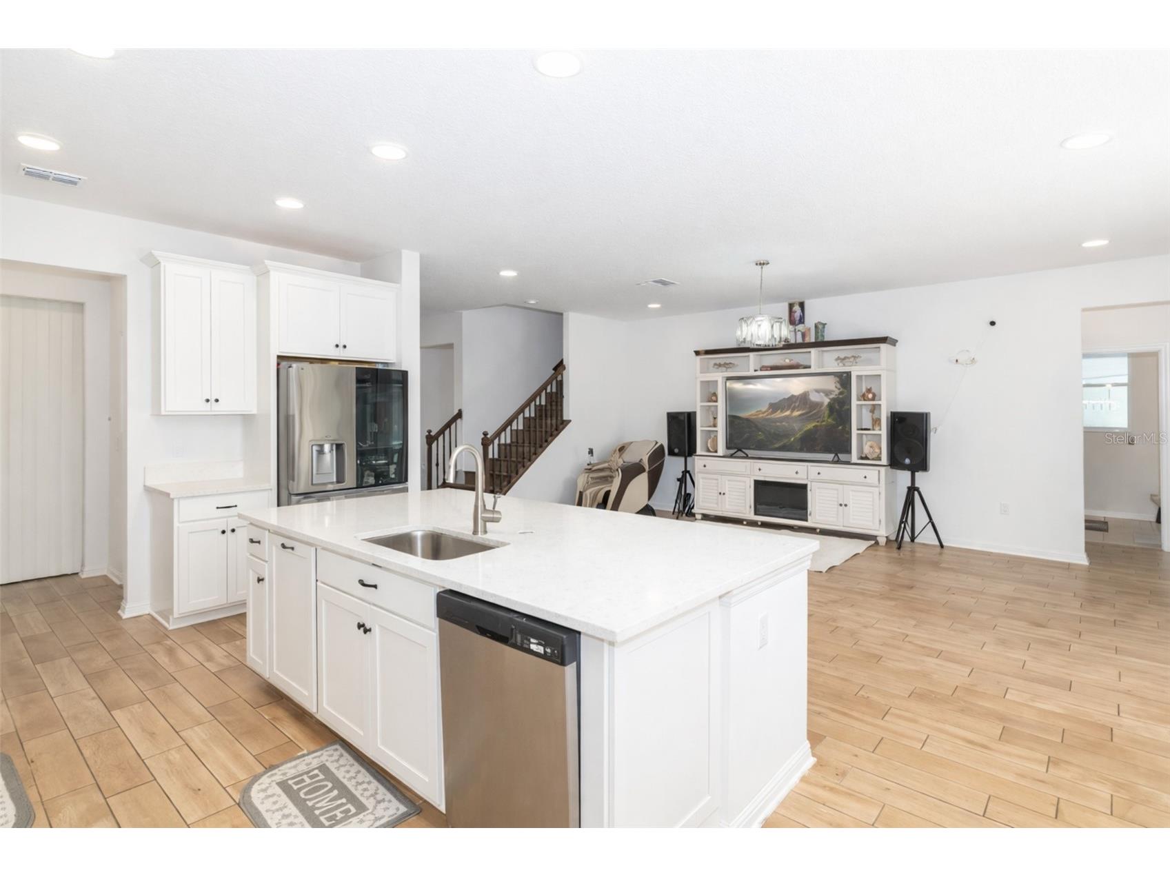 7824 Notched Pine Bend Wesley Chapel FL 33545 TB8488578 image7