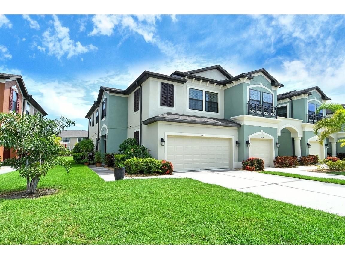 7825 52nd Terrace E Bradenton FL 34203 A4618063 image1