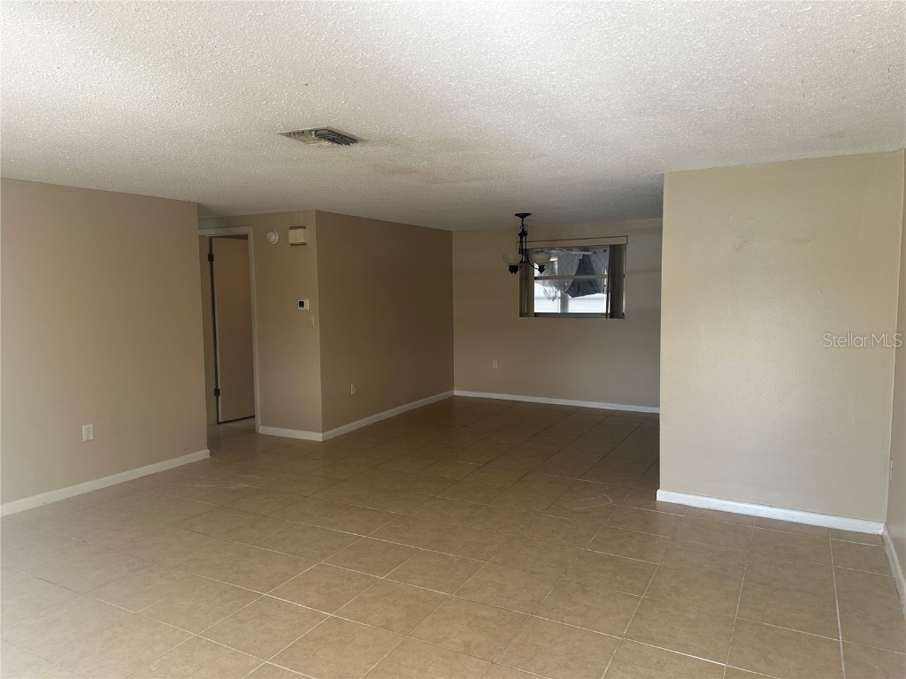 7825 Cayuga Drive New Port Richey FL 34653 TB8461960 image2