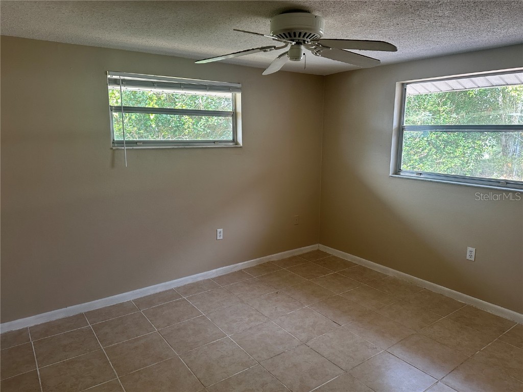 7825 Cayuga Drive New Port Richey FL 34653 TB8461960 image7