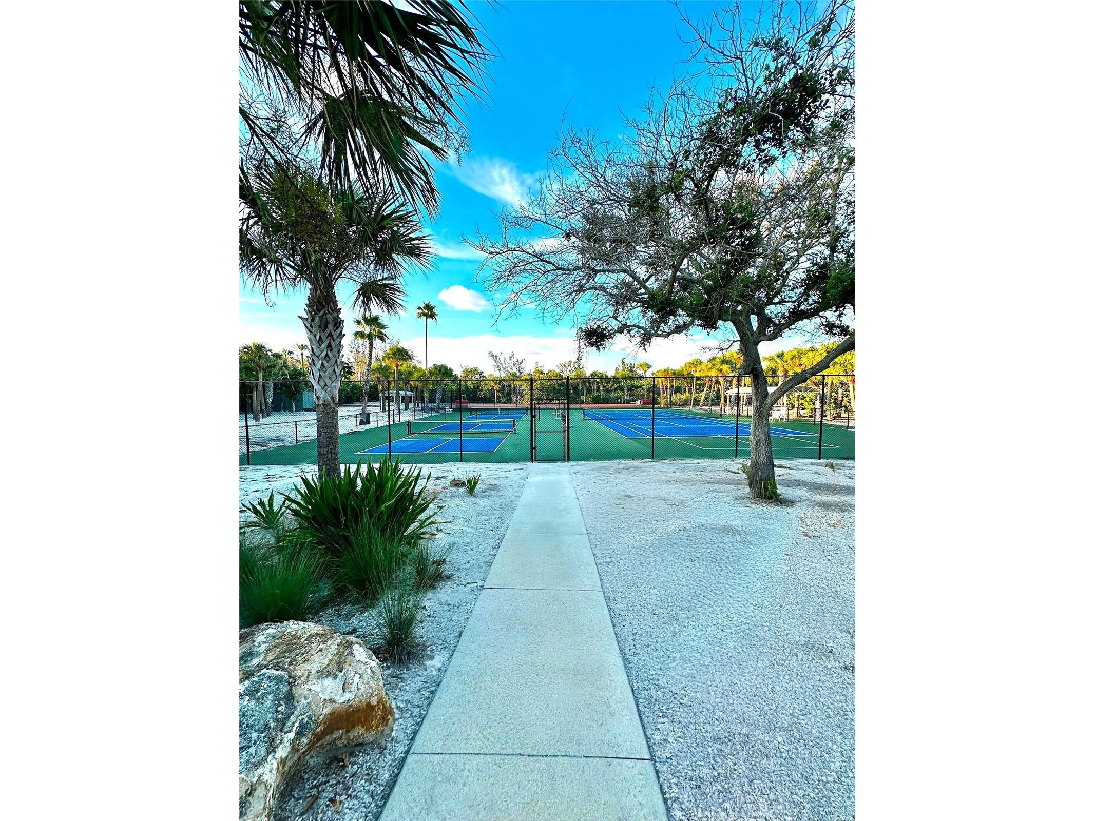 7825 Sanderling Road Sarasota FL 34242 - HERON LAGOON TB8508990 image35
