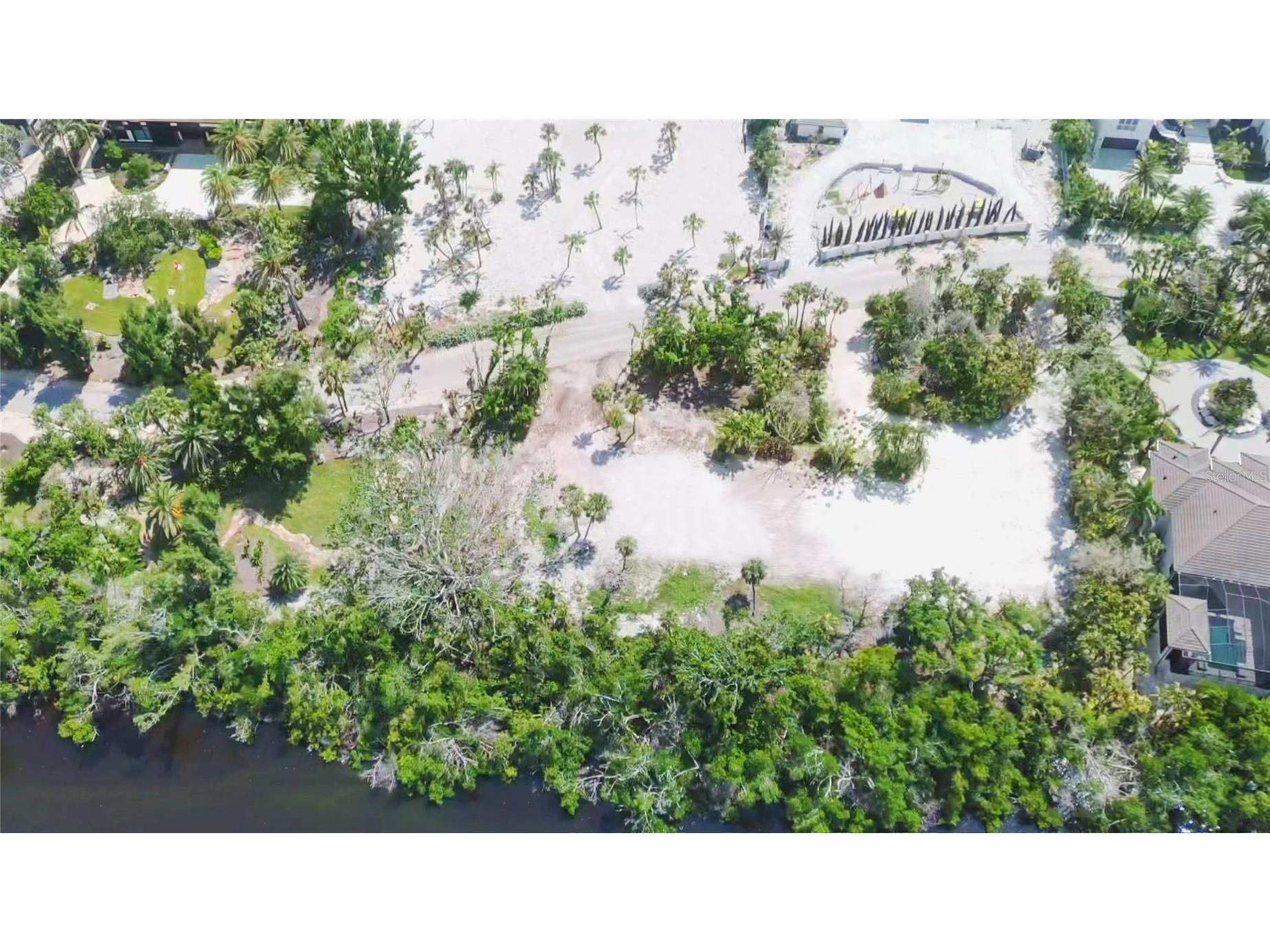 7825 Sanderling Road Sarasota FL 34242 - HERON LAGOON TB8508990 image5