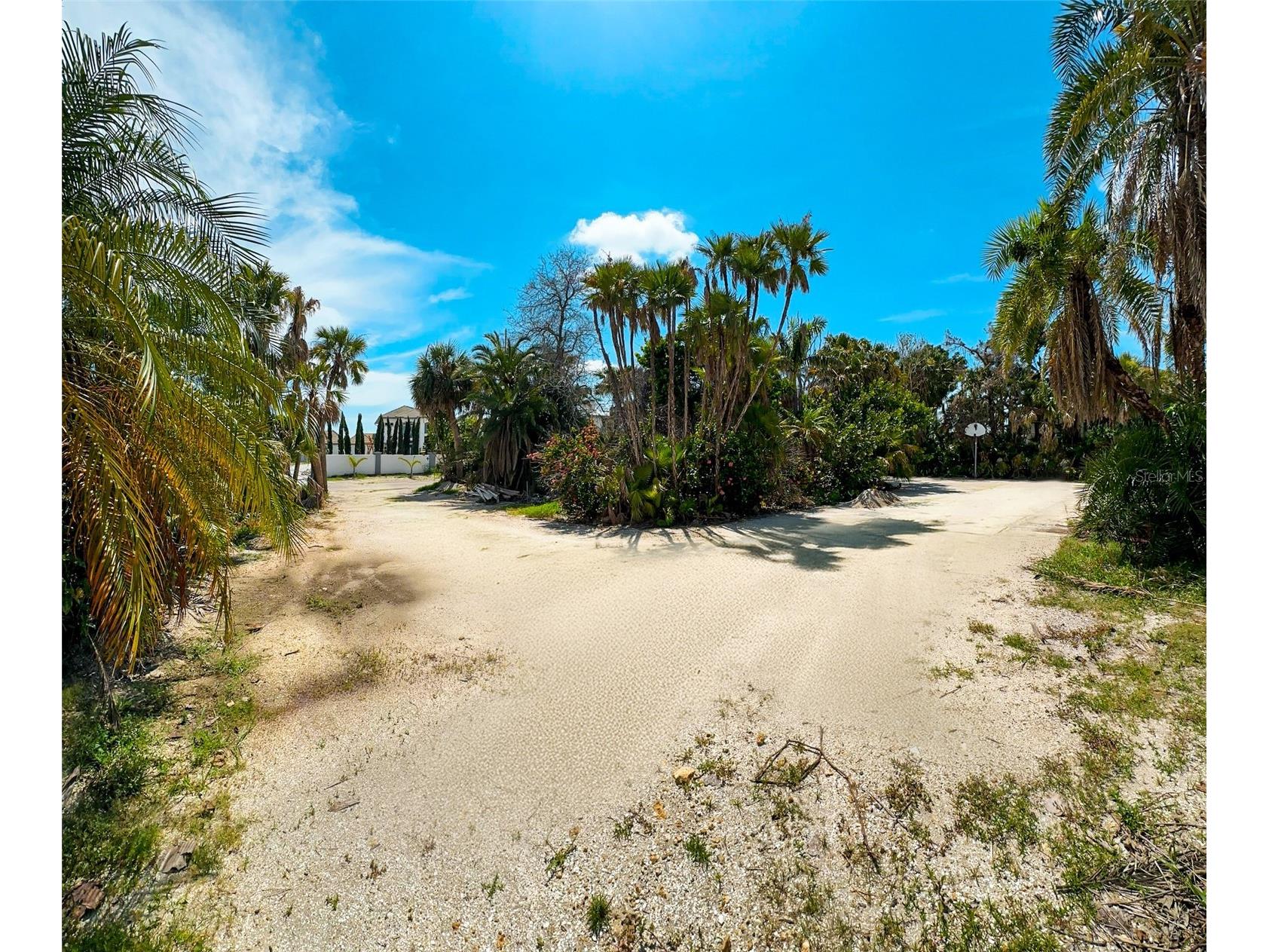 7825 Sanderling Road Sarasota FL 34242 - HERON LAGOON TB8508990 image9
