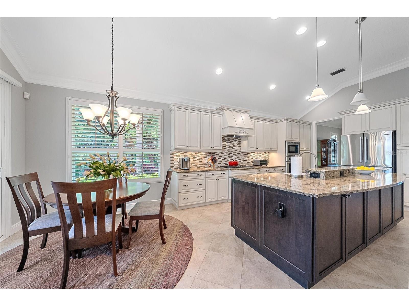 7825 Troon Court Lakewood Ranch FL 34202 A4687335 image15