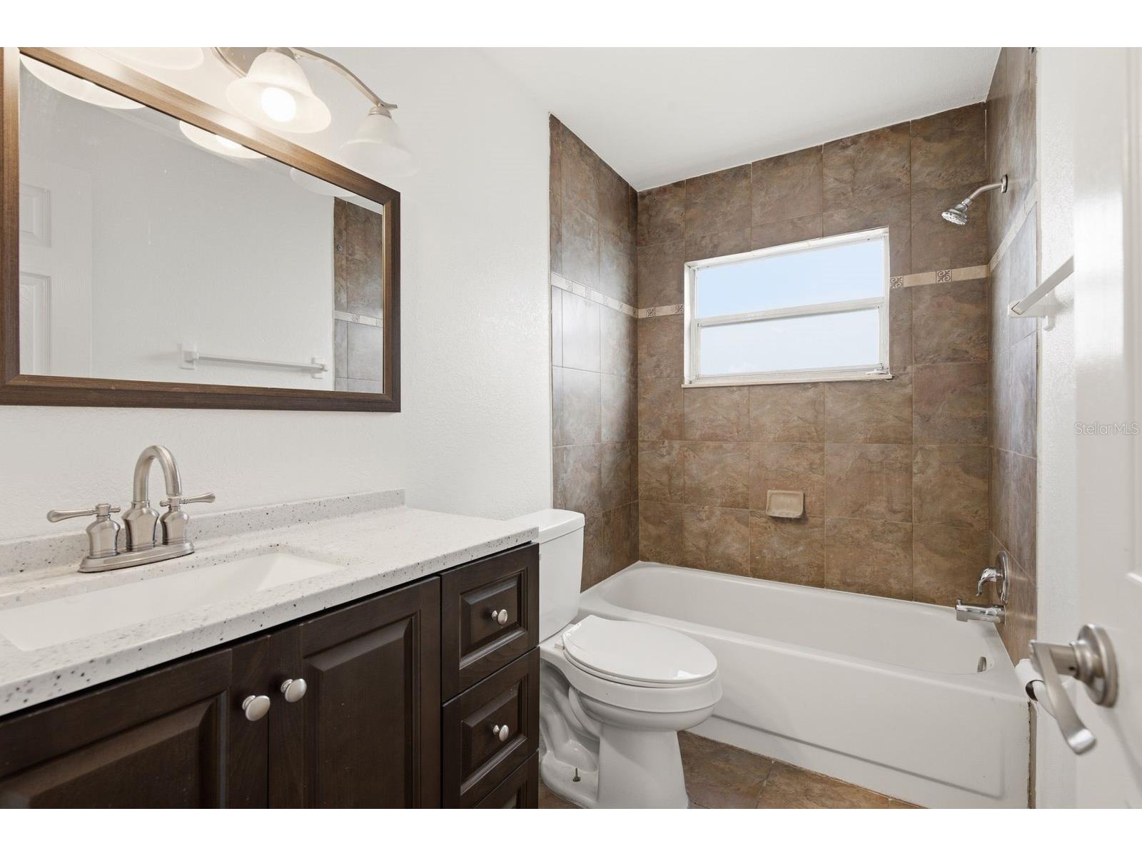 7826 Knox Loop New Port Richey FL 34655 TB8517950 image16