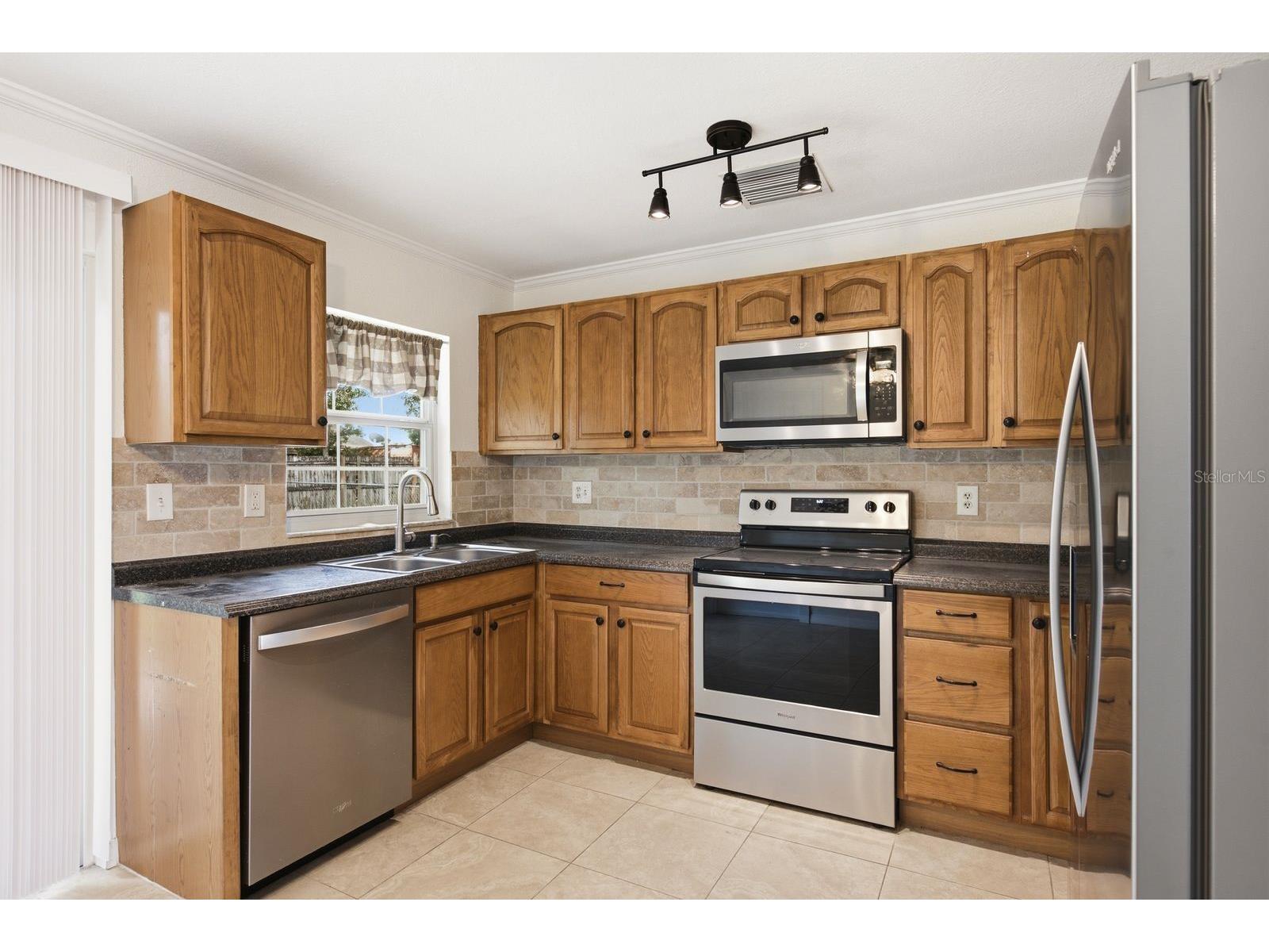 7826 Knox Loop New Port Richey FL 34655 TB8517950 image6