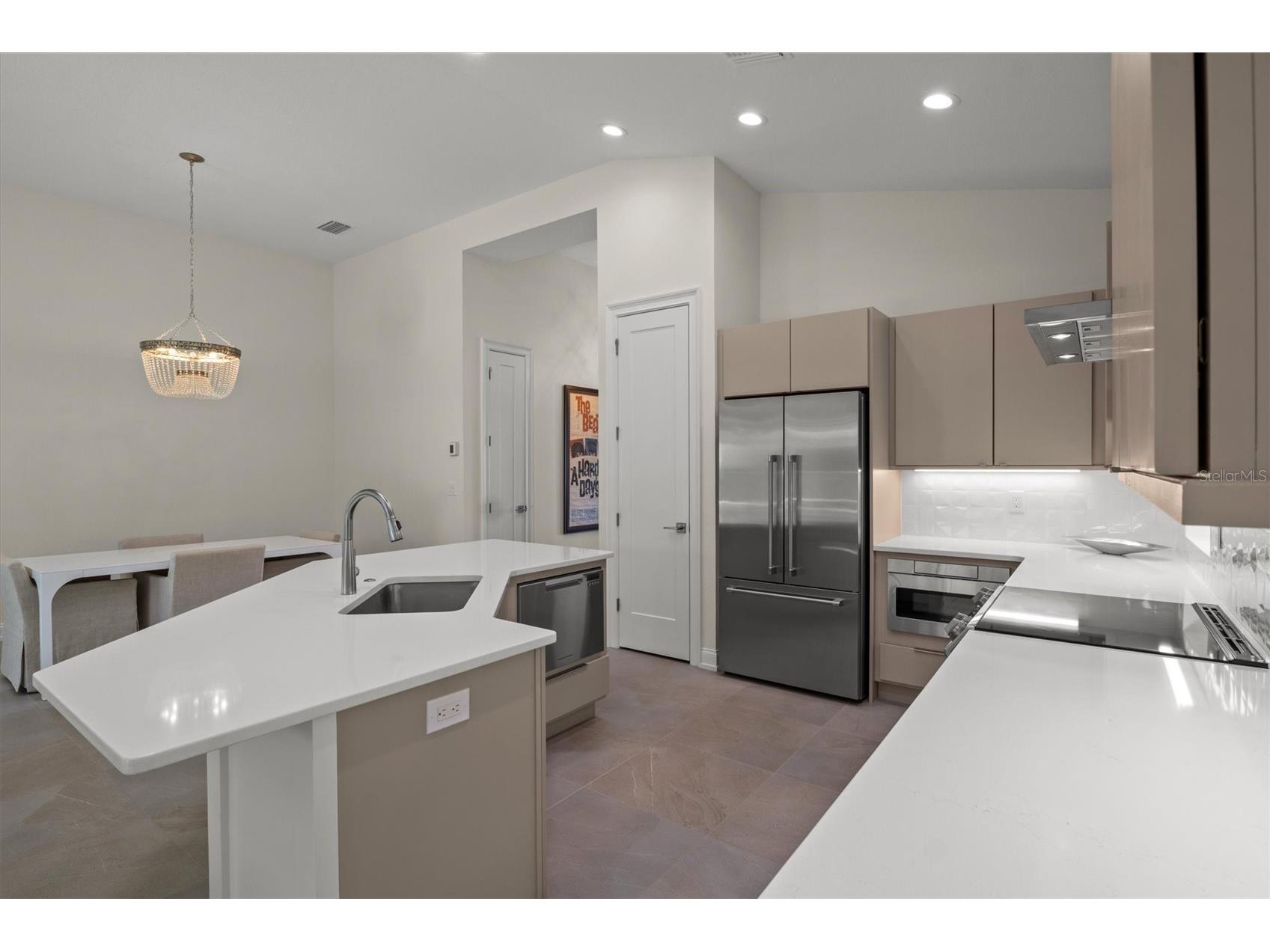 7826 Lake James Boulevard Lakeland FL 33810 L4958971 image8