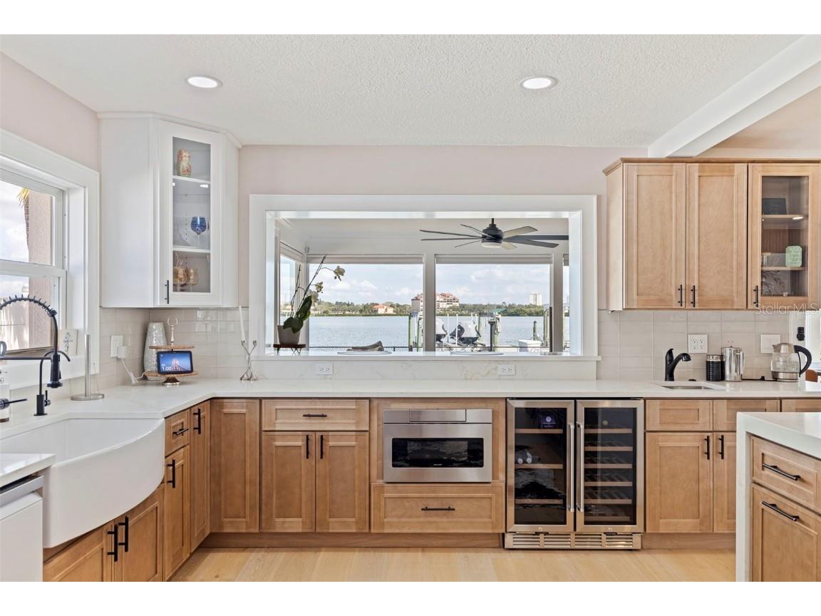 7827 9th Avenue S Saint Petersburg FL 33707 TB8453353 image17