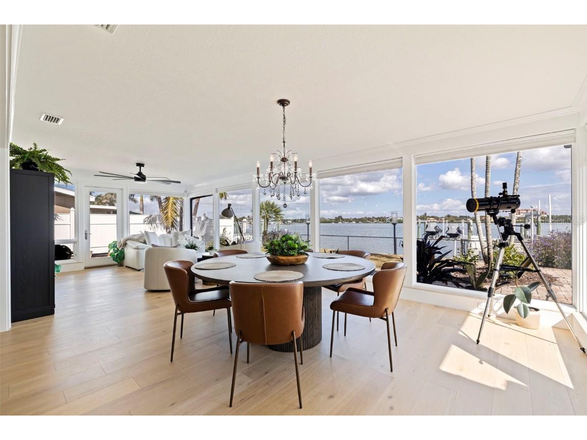 7827 9th Avenue S Saint Petersburg FL 33707 TB8453353 image22