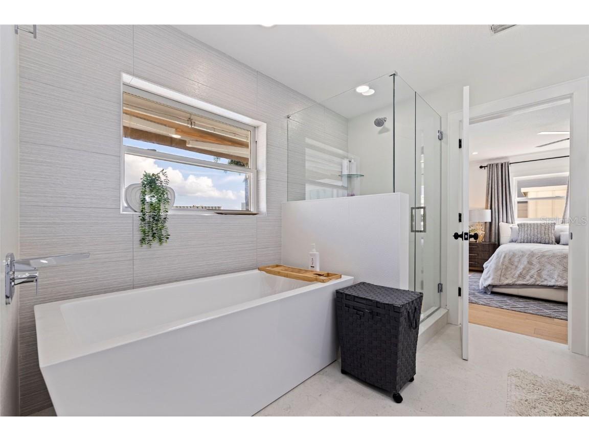 7827 9th Avenue S Saint Petersburg FL 33707 TB8453353 image31