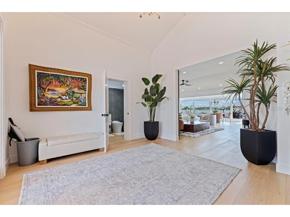 7827 9th Avenue S Saint Petersburg FL 33707 TB8453353 image9