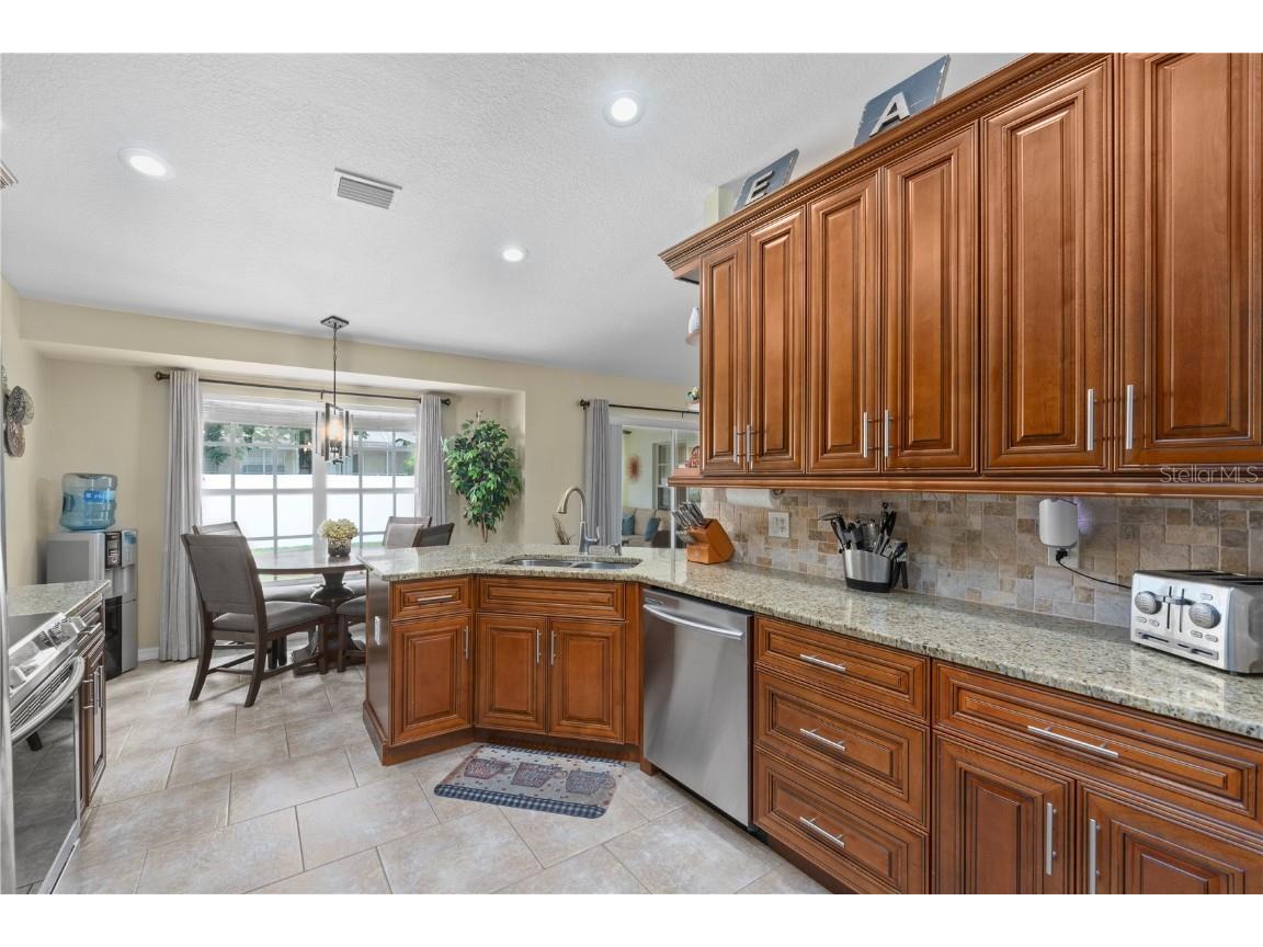 7828 Primula Lane New Port Richey FL 34654 W7877852 image15