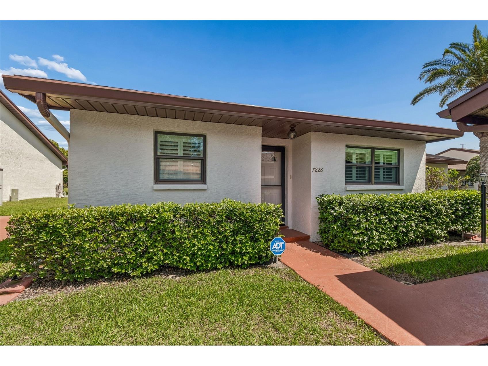 7828 Radcliffe Circle Port Richey FL 34668 TB8493195 image1