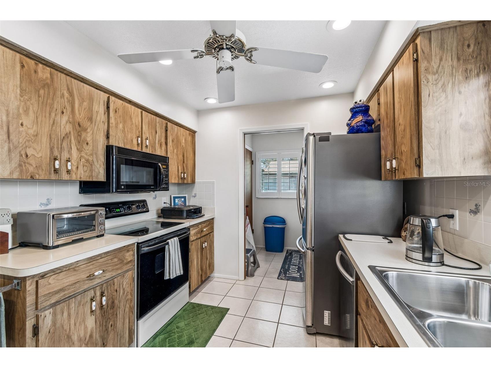7828 Radcliffe Circle Port Richey FL 34668 TB8493195 image18