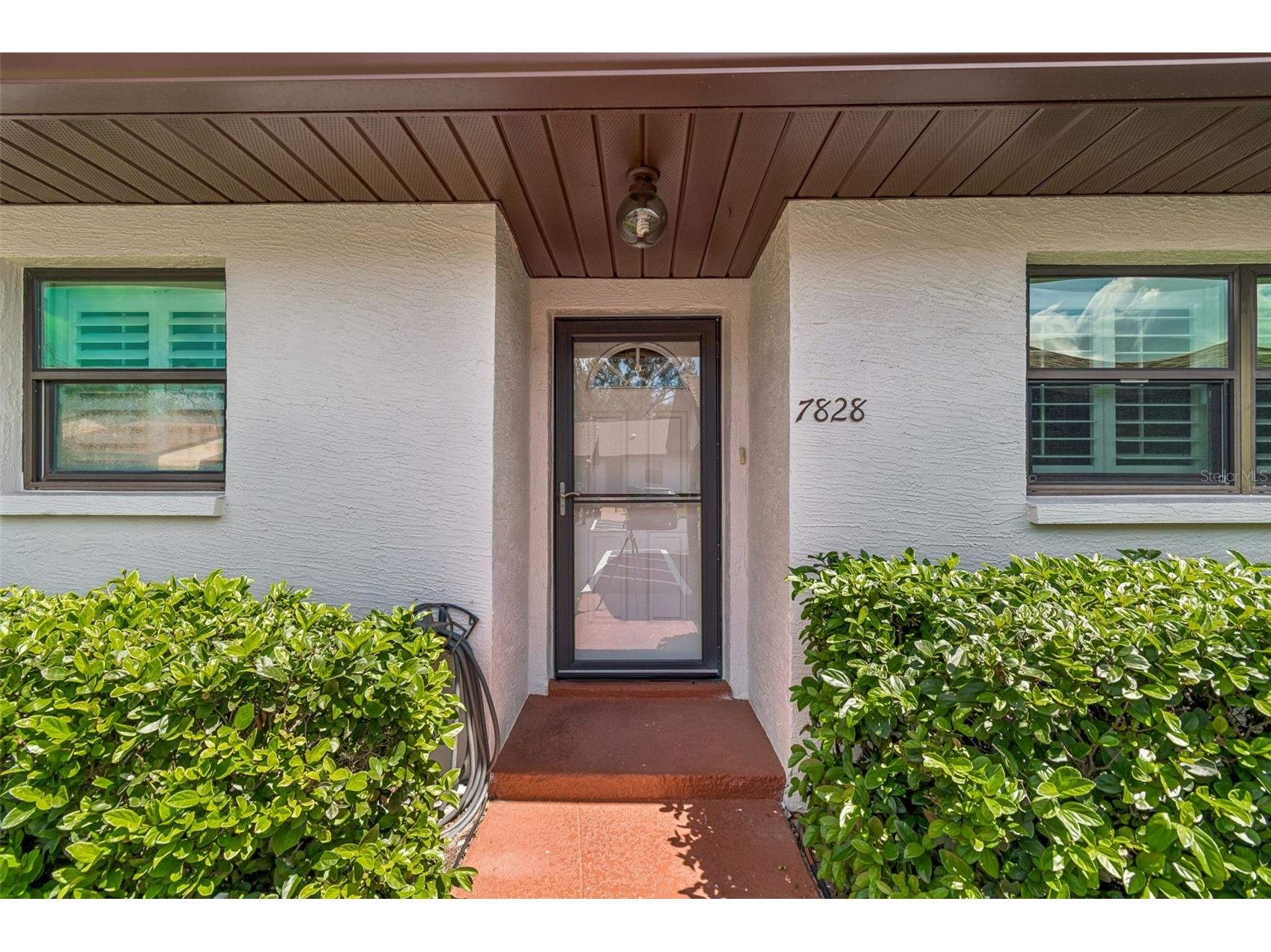 7828 Radcliffe Circle Port Richey FL 34668 TB8493195 image2