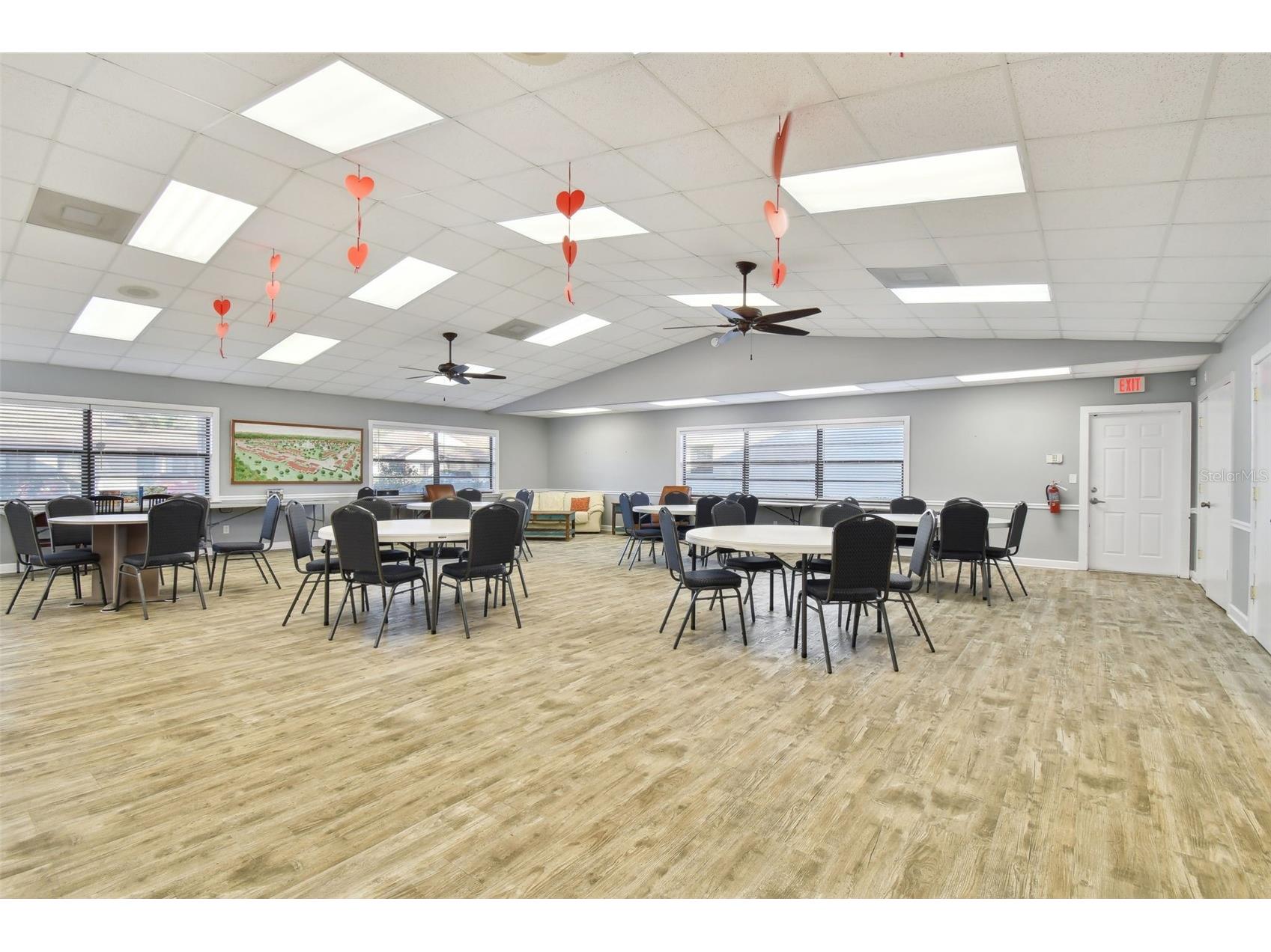 7828 Radcliffe Circle Port Richey FL 34668 TB8493195 image59