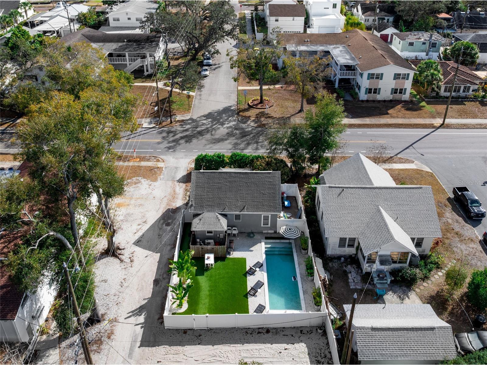 783 30th Avenue N Saint Petersburg FL 33704 TB8470737 image57