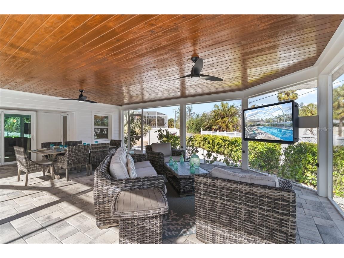 783 Birdsong Lane Sarasota FL 34242 A4670796 image40