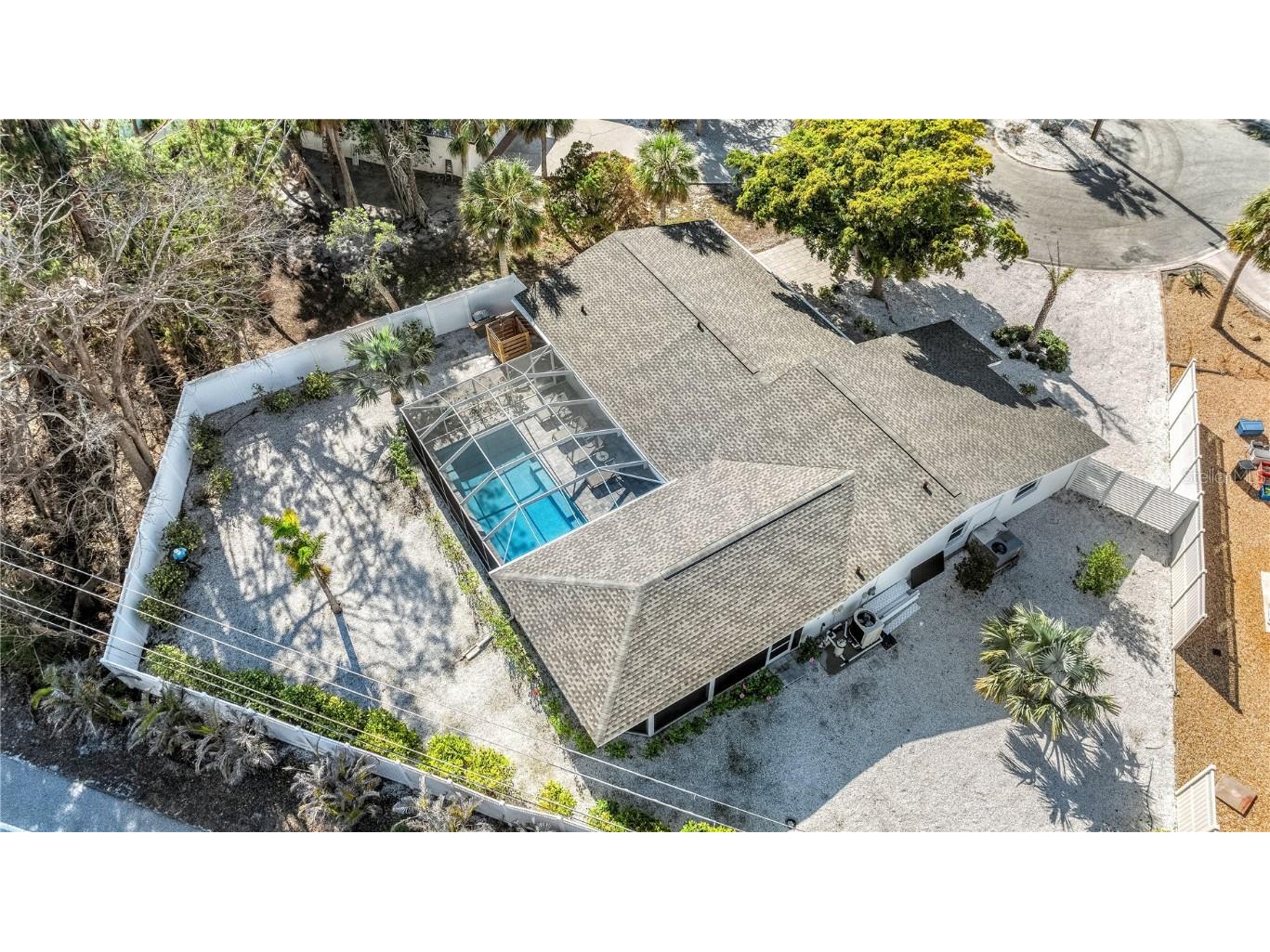 783 Birdsong Lane Sarasota FL 34242 A4670796 image6