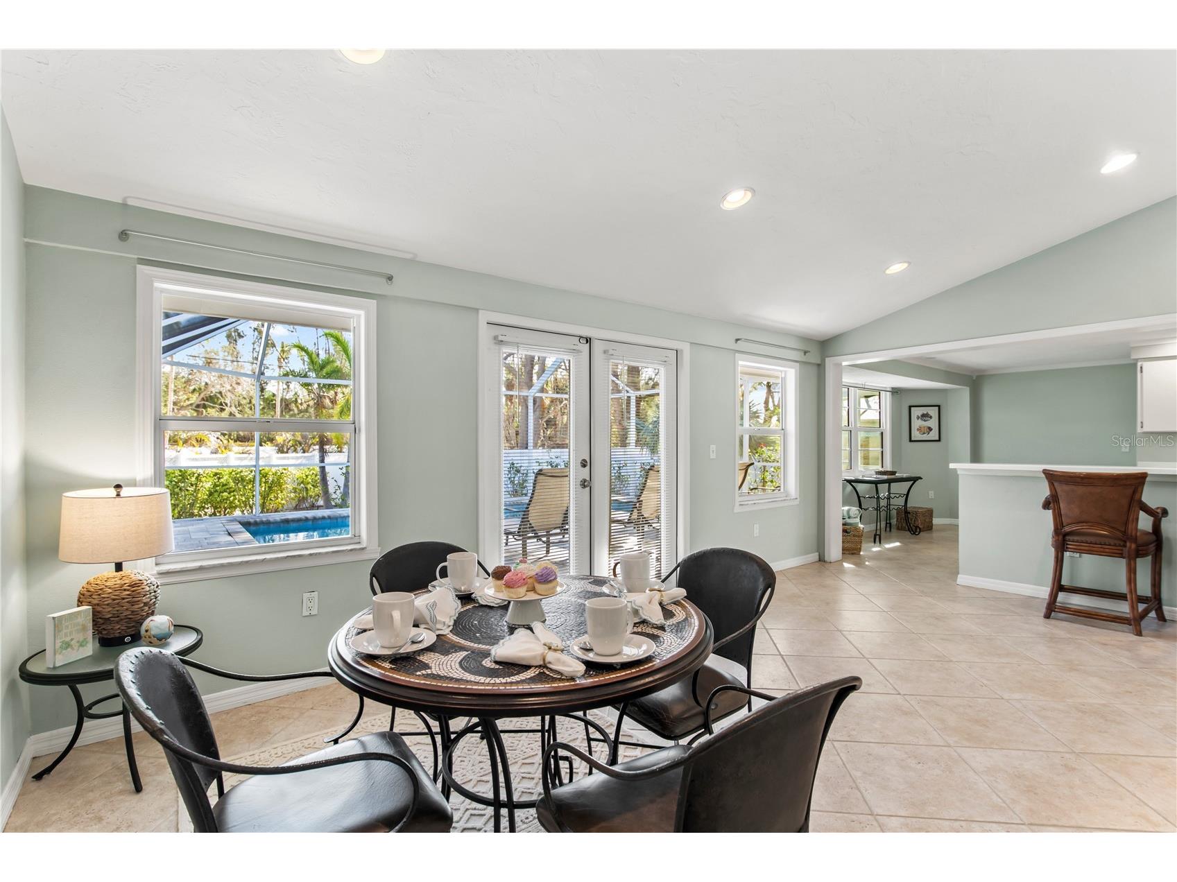783 Birdsong Lane Sarasota FL 34242 A4699463 image16